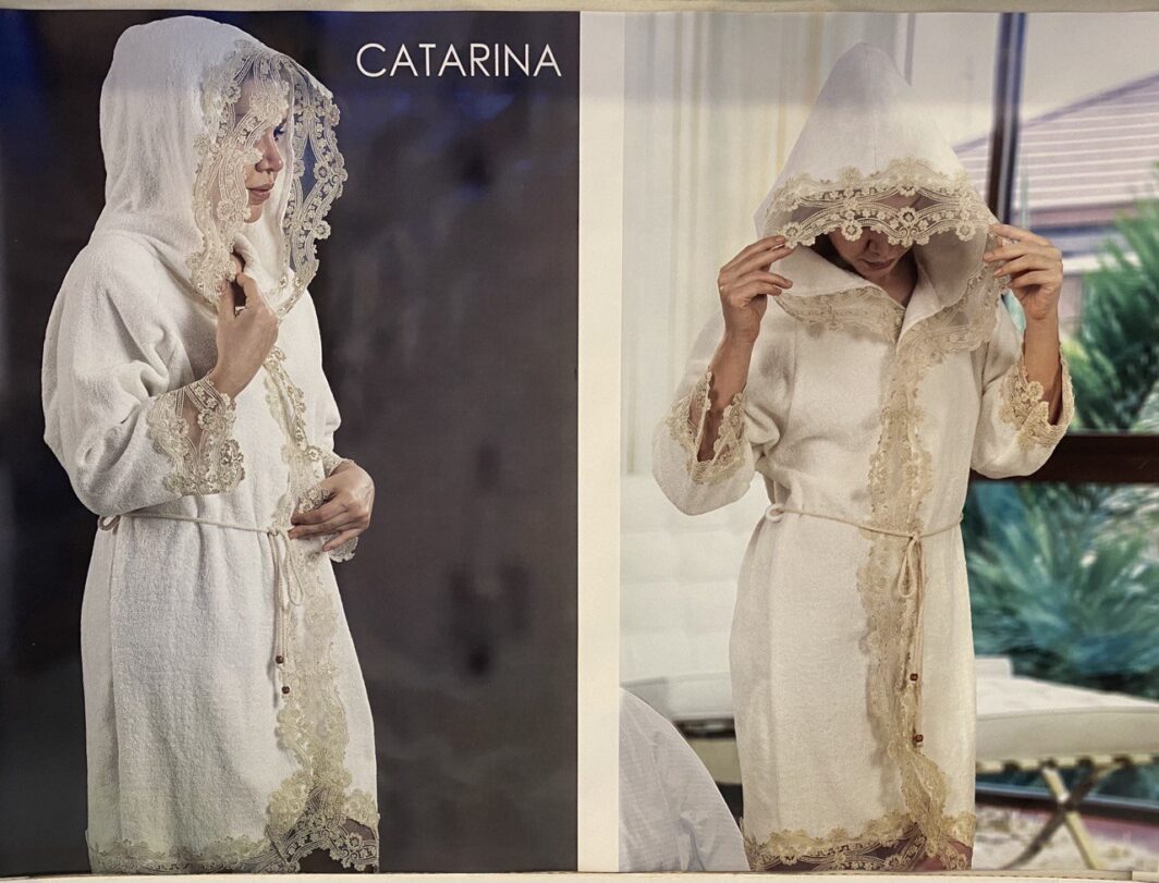 حوله تنپوش دانتل دوزی برند لاروسا مدل CATARINA