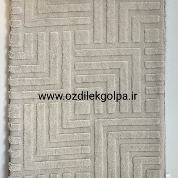 پادری مدل فندی برند تاپ مت Topmat رنگ طوسی روشن سایز 80*50 پشت دات طرح هزارتو