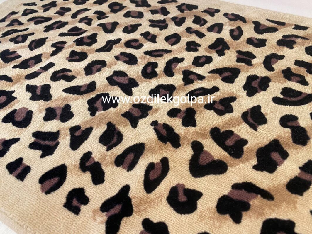 حوله دستی برند پودایران سایز 60*30 طرح پلنگی نسکافه ای