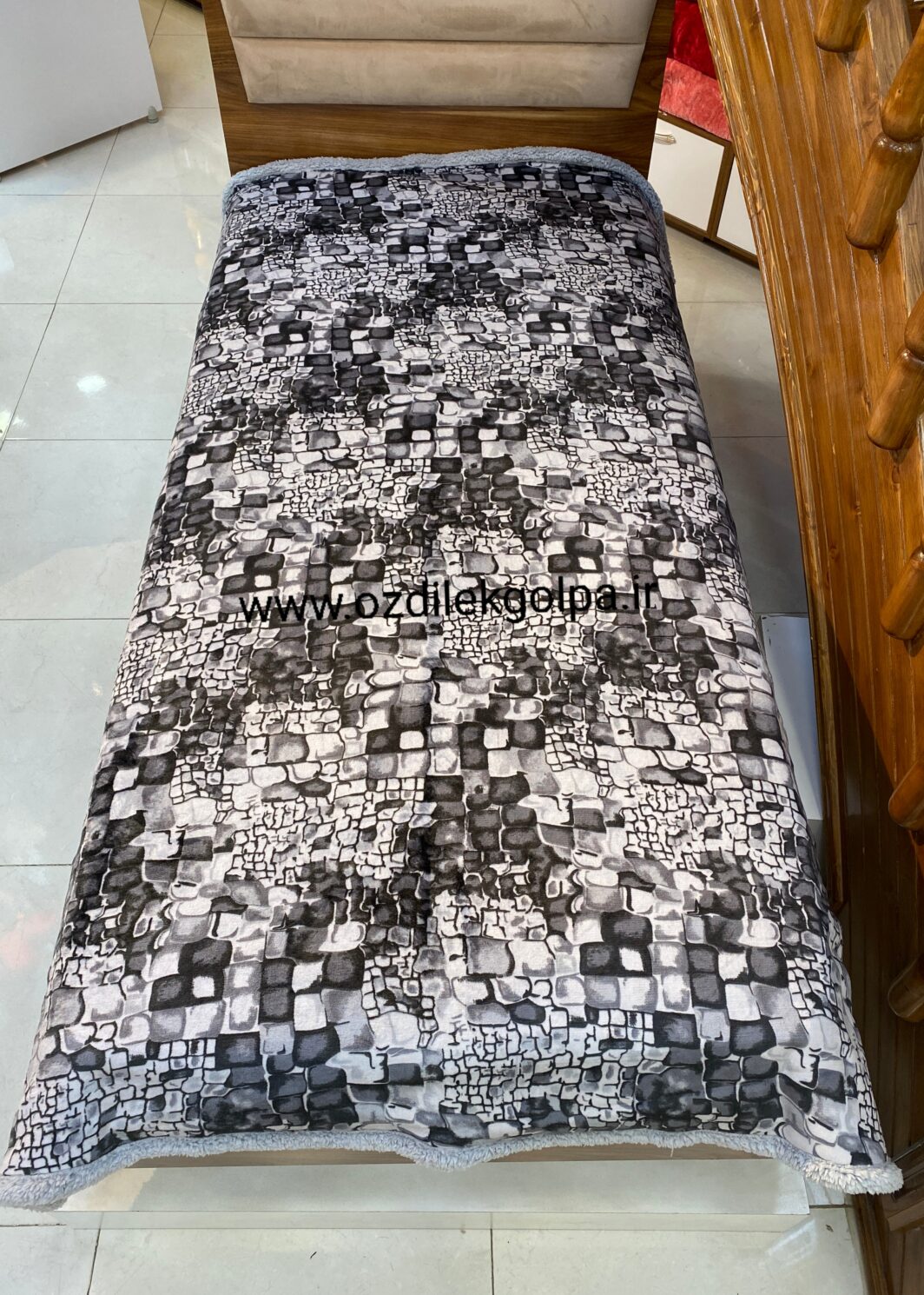 پتو یکنفره دو لایه پشت تدی طرح اسپرت برند پریسان مدل 16 سایز 160 در 220