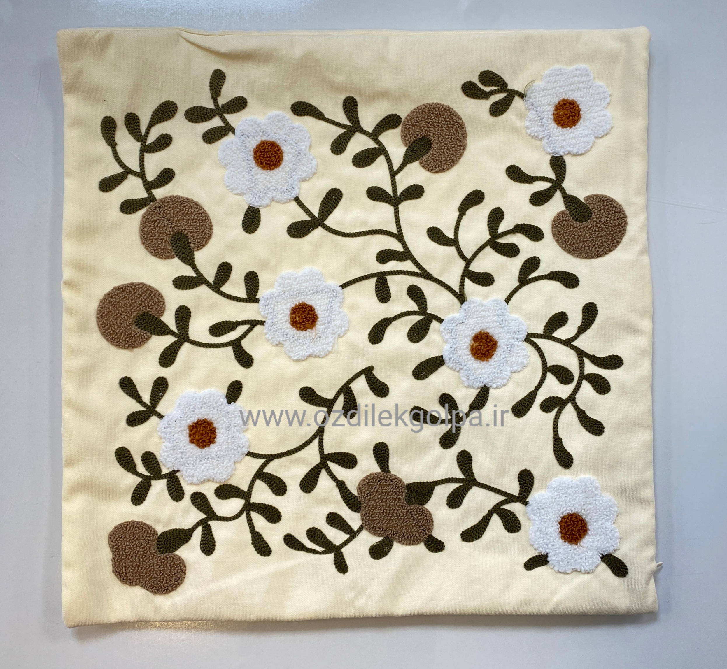 کاور کوسن مدل گلدوزی برجسته