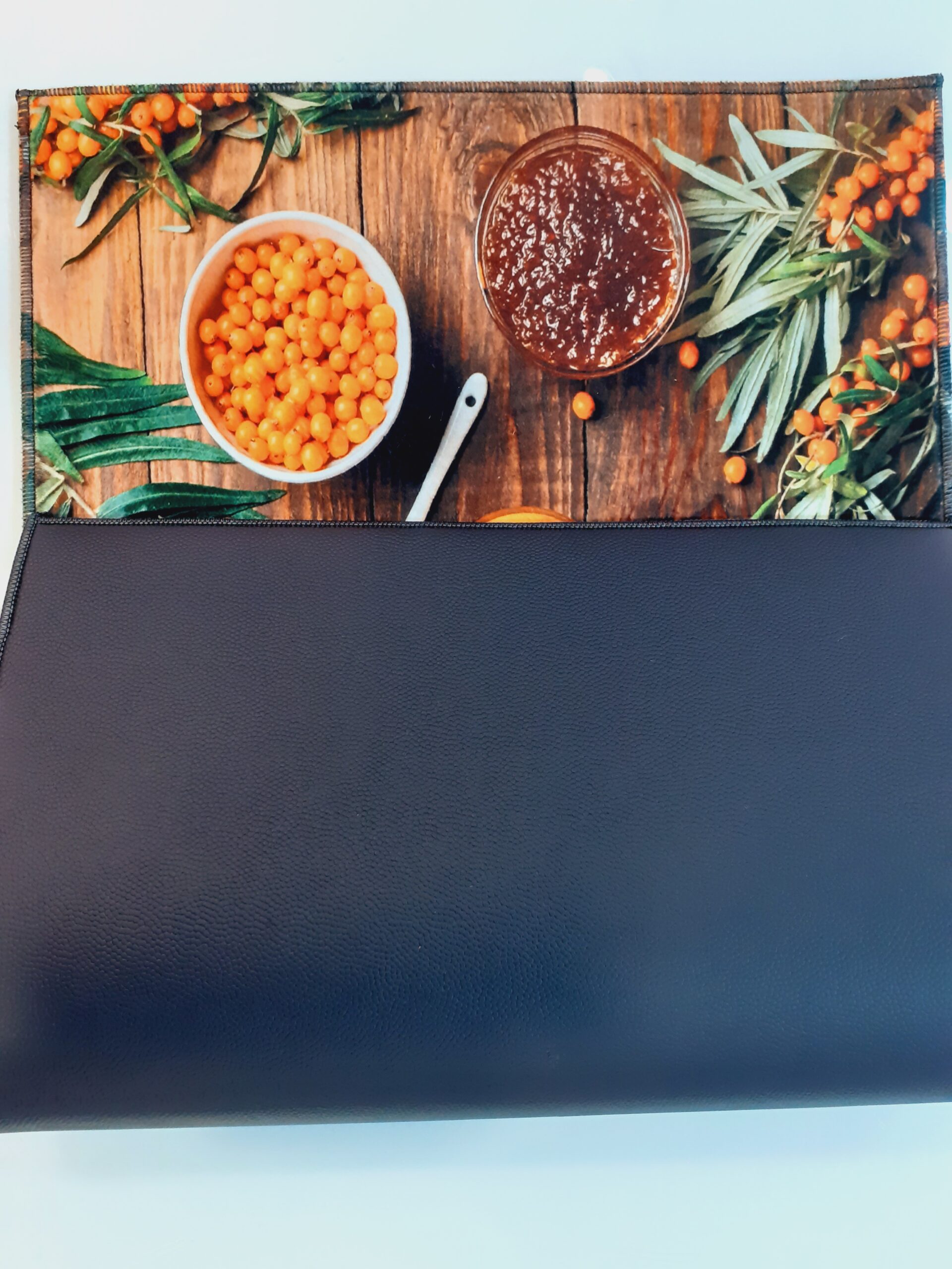 پادری آشپزخانه برند تاپ مت Top mat مدل مخمل دیجیتال پشت چرم سایز 90*50