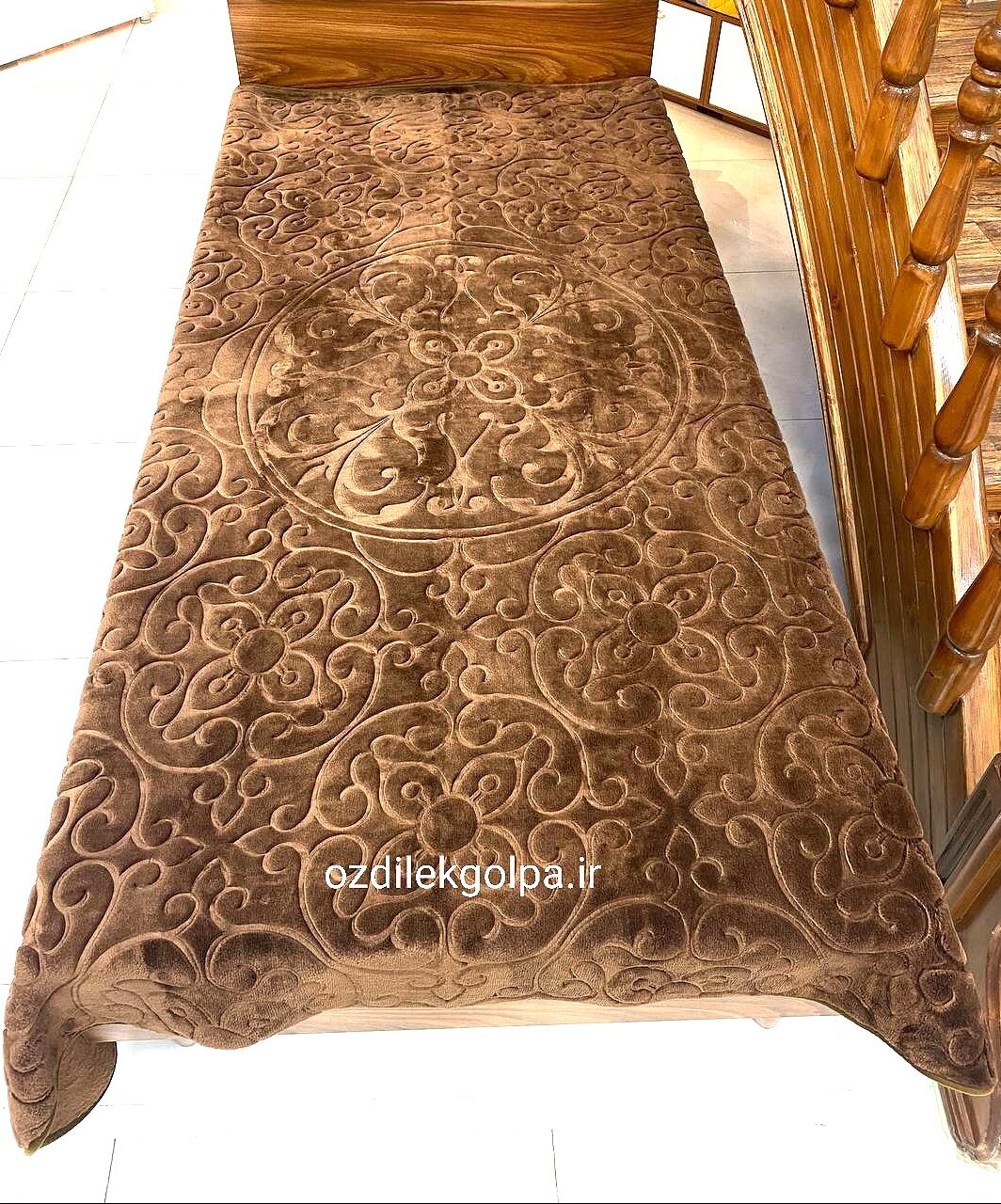 پتو برند گلبافت مدل الوان یکنفره سایز 220*160 رنگ قهوه ای روشن گل پخش